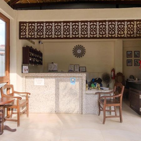 Reddoorz Plus Near Vigan Convention Center Extérieur photo