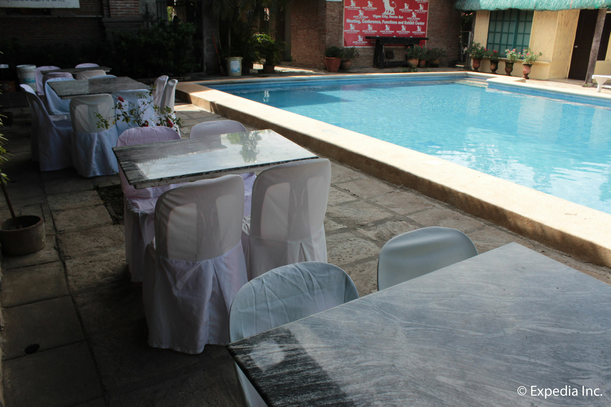 Reddoorz Plus Near Vigan Convention Center Extérieur photo