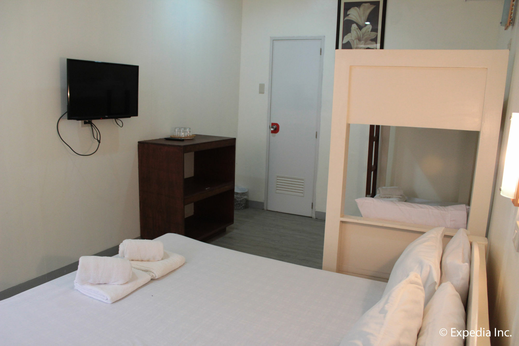 Reddoorz Plus Near Vigan Convention Center Extérieur photo