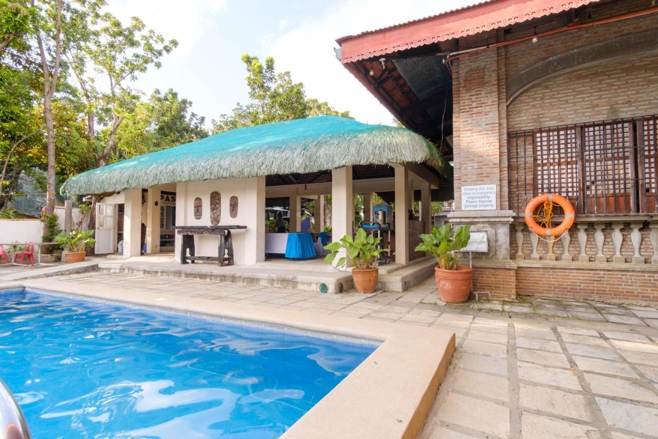 Reddoorz Plus Near Vigan Convention Center Extérieur photo